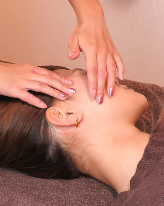 Facial Cranial Adjustment × Sleep-Inducing Dry Head Spa Experience